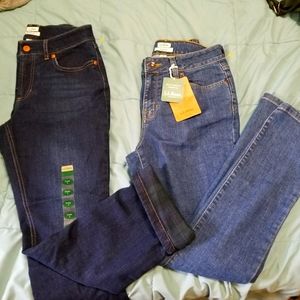 2 pair of size 4 petite l.l. bean true shape jeans